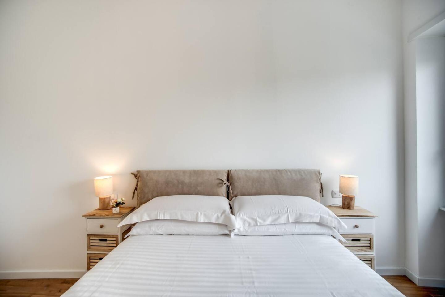 Naos Close Popolo Square Apartamento